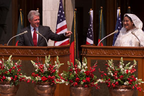 US President Clinton and Prime Minister Sheikh Hasina make a joint statement, Prime Minister's office, Bangladesh, March 20, 2000