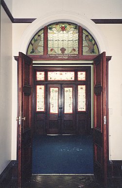 1379 - Yasmar - Internal hall doors. (5045179b5)