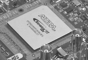 Altera-StratixIIGX-FPGA