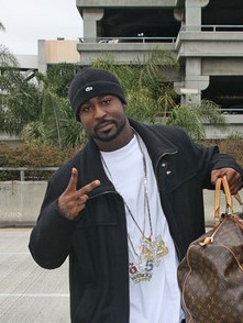 Young Buck Departs From LAX - cropped.jpg