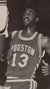 Dwight Jones basketball.jpg