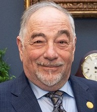 Michael Savage at the White House in 2018.jpg