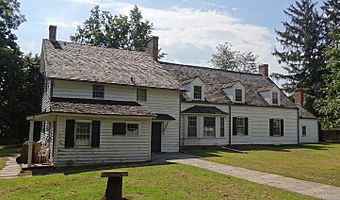 Abraham Staats House, NJ, north view.jpg
