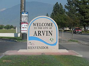 "Welcome to Arvin" sign