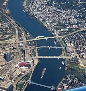 Cincinnati Bridges aerial 2017b