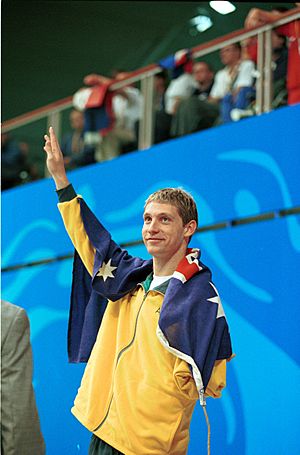221000 - Swimming 200m medley SM8 Ben Austin silver waves - 3b - 2000 Sydney event photo.jpg