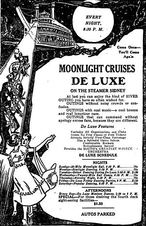 Moonlight Cruises Steamer Sidney 1920 (cropped)