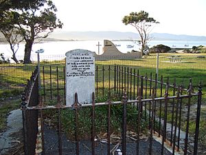 Wauba Debar's grave