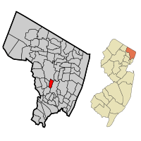Location of Maywood in Bergen County highlighted in red (left). Inset map: Location of Bergen County in New Jersey highlighted in orange (right).