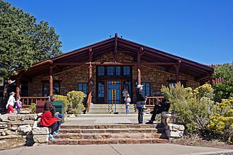 Bright Angel Lodge Grand Canyon Village 09 2017 5336.jpg