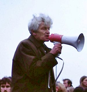 E P Thompson at 1980 protest rally (cropped).JPG