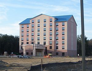 A Best Western hotel under construction in 2010, on Mudd Tavern Road (VSR 606) west of I-95 at exit 118.