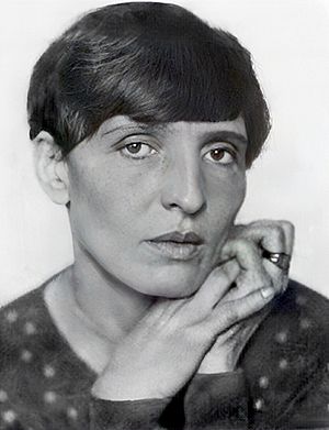 Renée Sintenis 1930 by Hugo Erfurth restored.jpg