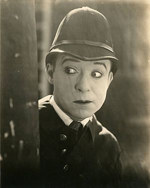 Harry Langdon, silent film actor (SAYRE 5052).jpg