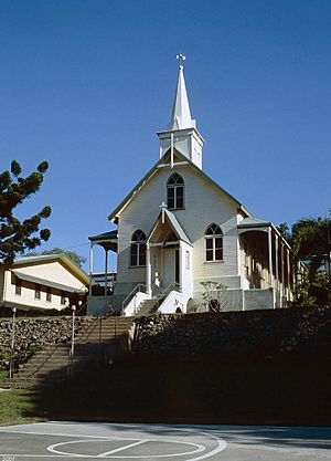 Our Lady of the Sacred Heart Church (2001).jpg
