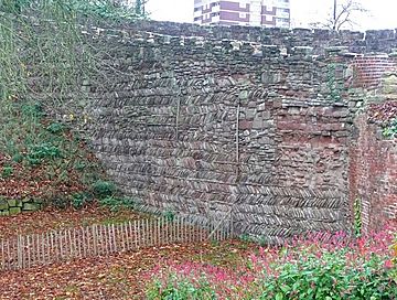 'Herringbone' walling, Tamworth Castle - geograph.org.uk - 1740974