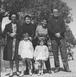 Carlos Mesa - Family (1965 photograph) Biblioteca Virtual Carlos D. Mesa