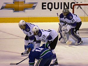 Kings' defence and Burrows (4568608845)