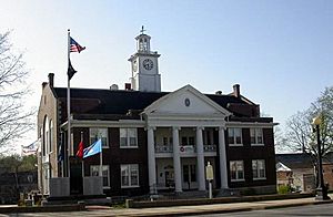 Mercer County Courthouse in Harrodsburg