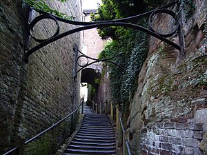 Steps to high town - panoramio
