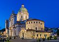 Duomo vecchio e duomo nuovo notturna Brescia