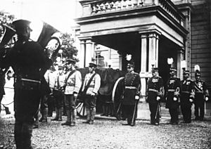 Taro Katsura funeral at Zojo-ji 1913
