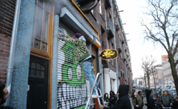 Chris Brown painting in Amsterdam