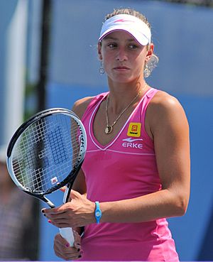 Yanina Wickmayer at the 2010 US Open 03