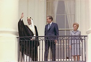 Arrival ceremony welcoming King Faisal of Saudi Arabia 05-27-1971