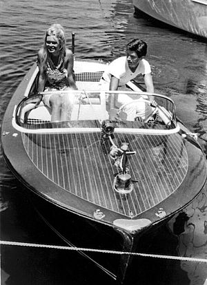Brigitte Bardot - Sami Frey - Saint-Tropez - 1963