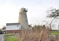 Old Mill, White Roding - geograph.org.uk - 1206556.jpg
