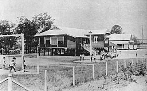 StateLibQld 1 106328 In the playground at Yeronga State School, 1923
