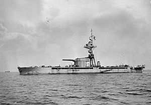 HMSMarshalNeyUnderwayPortsideView1915