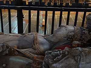 Henry the IV's tomb, Canterbury 08