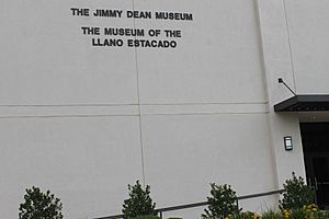 Jimmy Dean Museum building, Plainview, TX IMG 1945