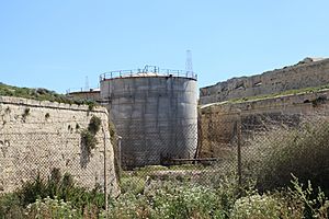 Malta - Kalkara - Triq Santu Rokku - Fort Ricasoli 04 ies