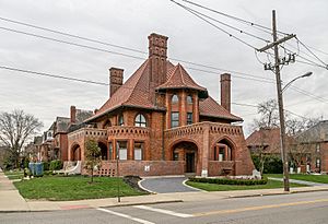 Peter Sells House — Columbus, Ohio - 52753440592