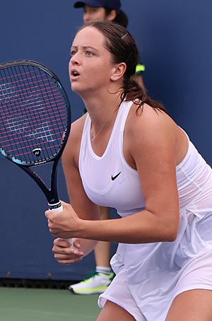 Viktória Hrunčáková (2023 US Open) 06 (cropped).jpg