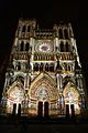 La façade de la Cathédrale Notre-Dame d'Amiens illuminée en tout couleur