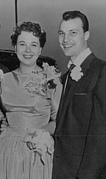 Press photo of Jane Withers and Kenneth Errair on 1955 wedding day (cropped)