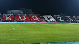 Tifozat Kuq e Zi ne Elbasan Arena
