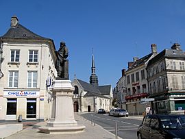 Main square with statue of Alexandre Dumas