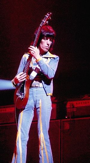 Bill Wyman - Rolling Stones - 1975 cropped