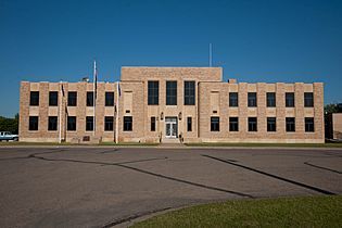 Emmons County Courthouse 2009