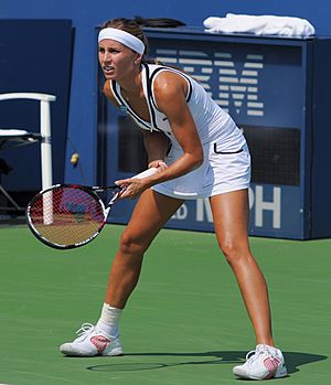 Gisela Dulko at the 2010 US Open 02