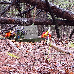 Mississippi John Hurt - grave (cropped)