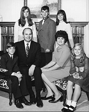 Dallin H. Oaks and family inauguration photo, 1971