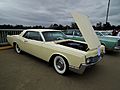 1967 Lincoln Continental coupe (8451927672)