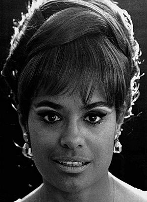 Barbara McNair 1967.JPG