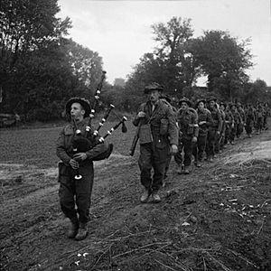 The British Army in Normandy 1944 B5988